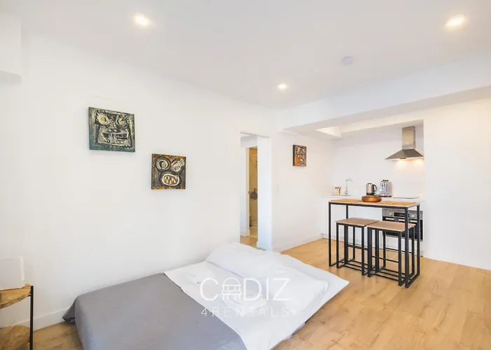 Aventurero By Cadiz4rentals *