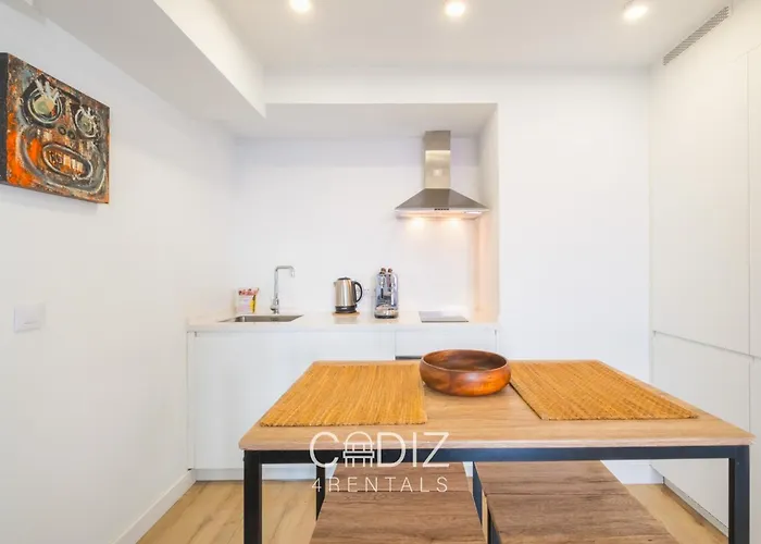 Aventurero By Cadiz4rentals Lejlighed